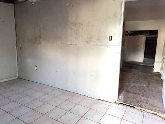 3706 N 36TH STREET, Tampa, FL 33610