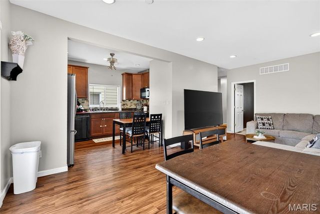 4739 Hummel Avenue, St Louis, MO 63116