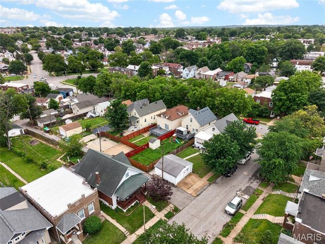 4739 Hummel Avenue, St Louis, MO 63116