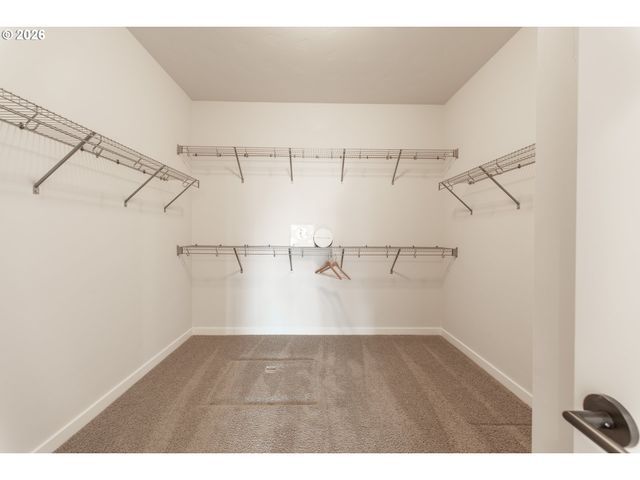 5741 Se 80TH Ave, Hillsboro, OR 97129
