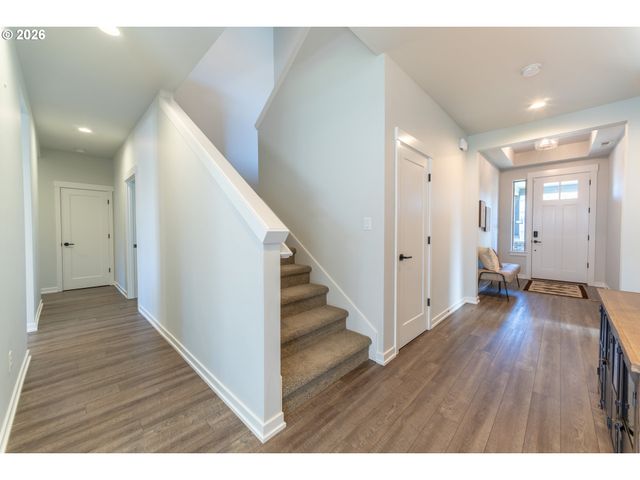 5741 Se 80TH Ave, Hillsboro, OR 97129
