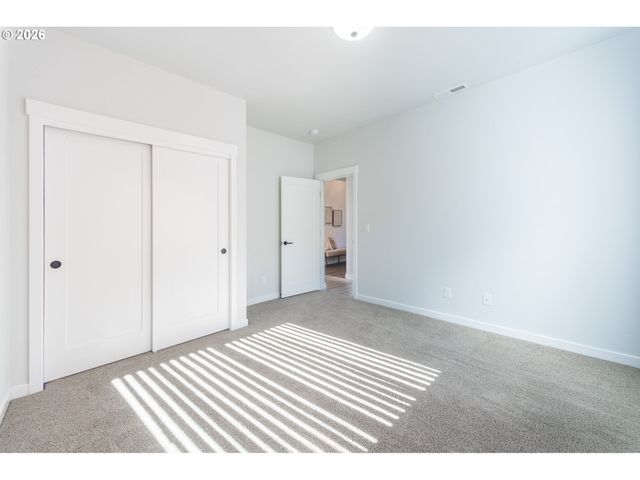 5741 Se 80TH Ave, Hillsboro, OR 97129