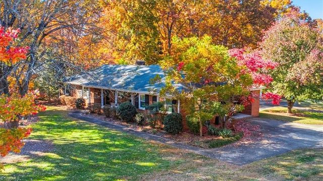1613 Westridge Road, Greensboro, NC 27410