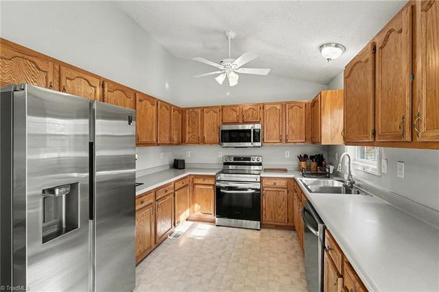 4302 Fox Street, Randleman, NC 27317