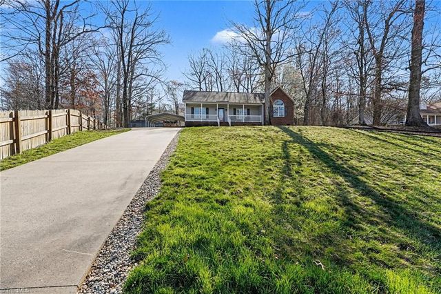 4302 Fox Street, Randleman, NC 27317