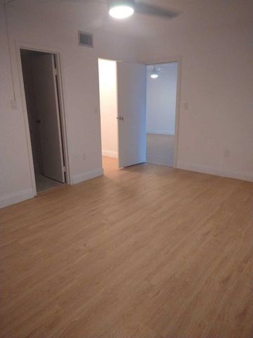 8321 Sands Point Boulevard D109, Tamarac, FL 33321