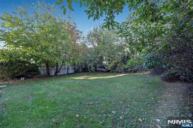 55 Passaic Avenue, Hasbrouck Heights, NJ 07604
