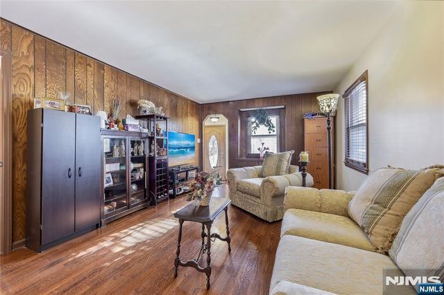 55 Passaic Avenue, Hasbrouck Heights, NJ 07604