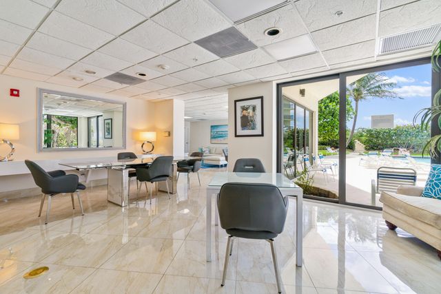 5420 N Ocean Drive 305, Singer Island, FL 33404