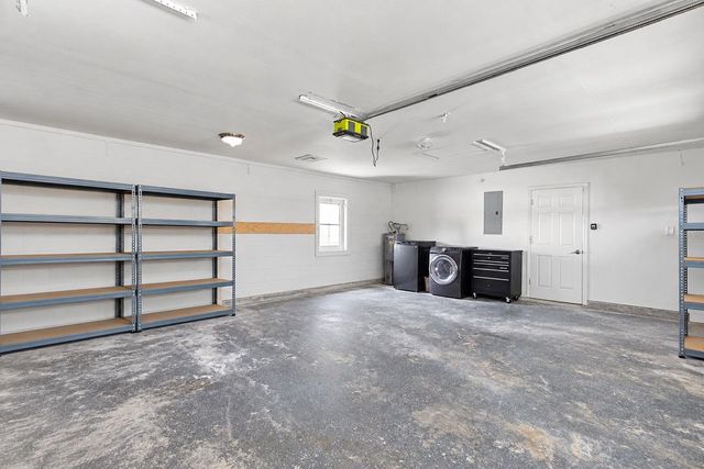 4010 BRAESGATE LANE, Tampa, FL 33624