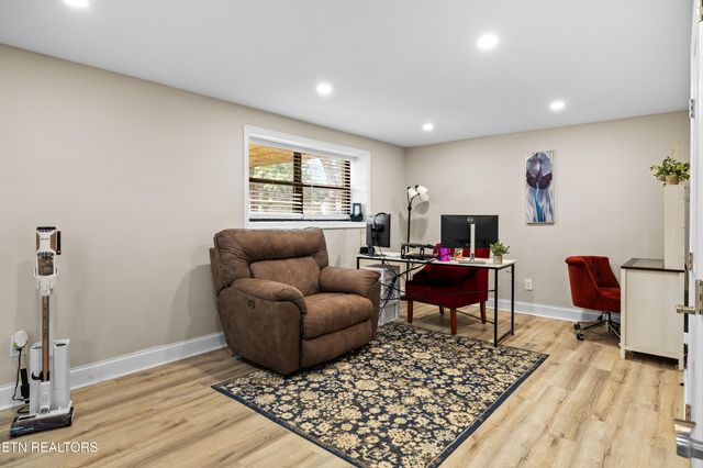 2026 Independence Drive, Maryville, TN 37803
