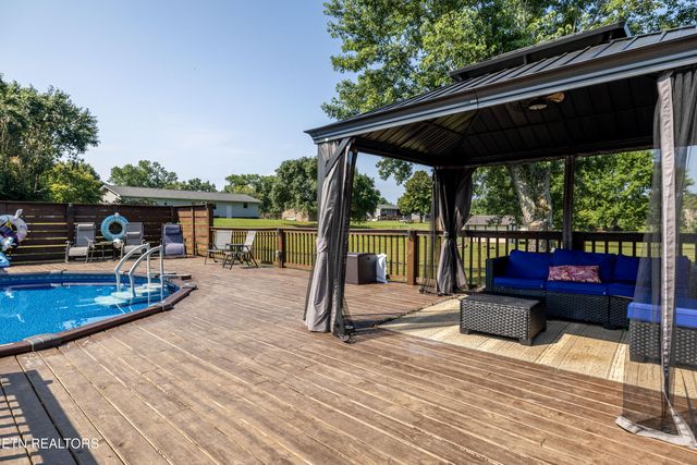 2026 Independence Drive, Maryville, TN 37803
