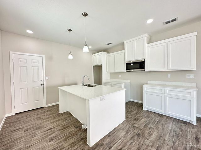 1412 Vani Drive 3, Weslaco, TX 78596