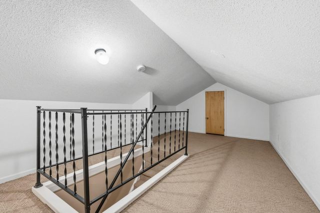 1218 Pinehurst Boulevard, Kalamazoo, MI 49006