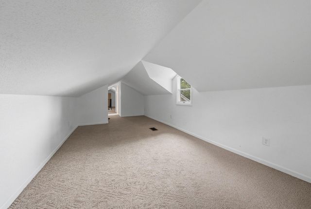 1218 Pinehurst Boulevard, Kalamazoo, MI 49006
