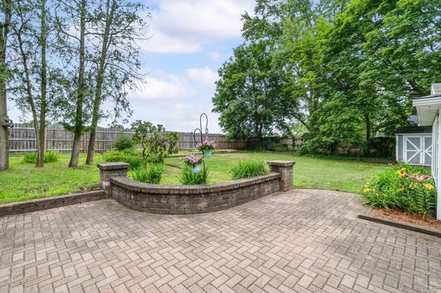 1218 Pinehurst Boulevard, Kalamazoo, MI 49006