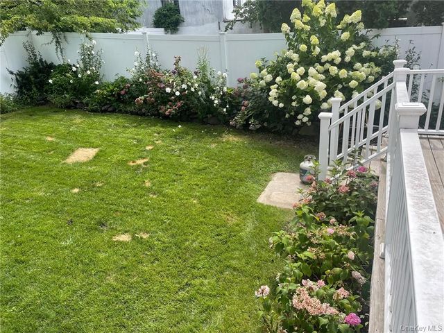 39 N Riverside Avenue, Croton-on-hudson, NY 10520