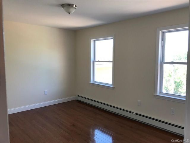 39 N Riverside Avenue, Croton-on-hudson, NY 10520