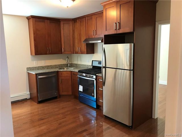 39 N Riverside Avenue, Croton-on-hudson, NY 10520