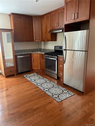 39 N Riverside Avenue, Croton-on-hudson, NY 10520