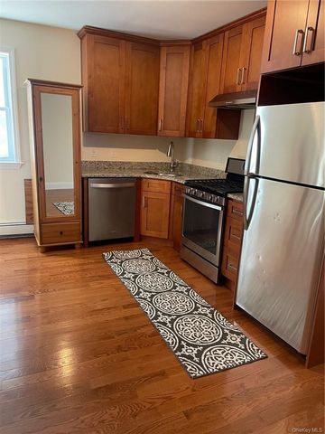 39 N Riverside Avenue, Croton-on-hudson, NY 10520