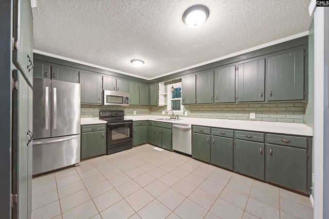 1420 S Woodstream Road, Columbia, SC 29212