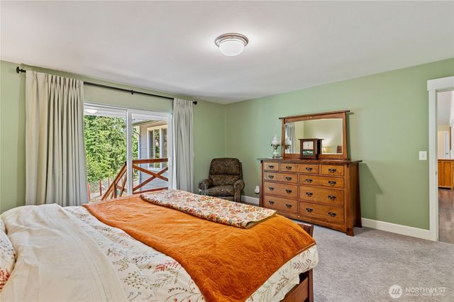 13642 NW Red Maple Way, Bremerton, WA 98312