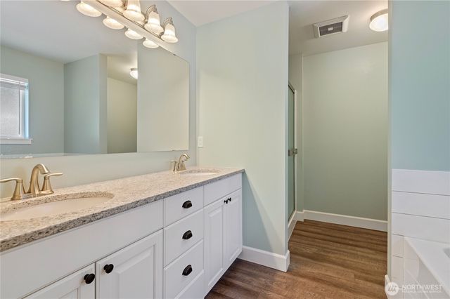 13642 NW Red Maple Way, Bremerton, WA 98312