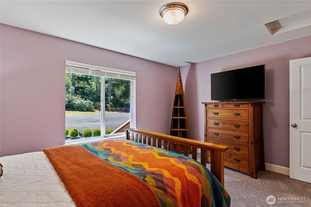 13642 NW Red Maple Way, Bremerton, WA 98312
