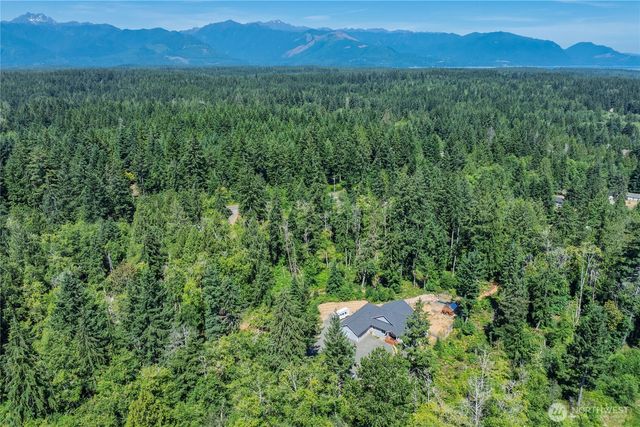 13642 NW Red Maple Way, Bremerton, WA 98312