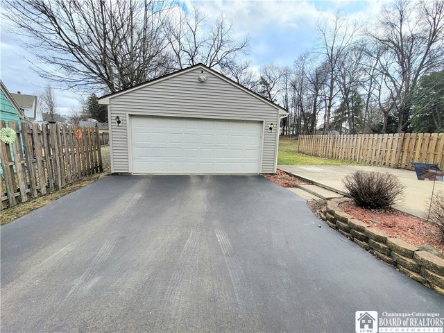 313 Baker Street, Jamestown, NY 14701