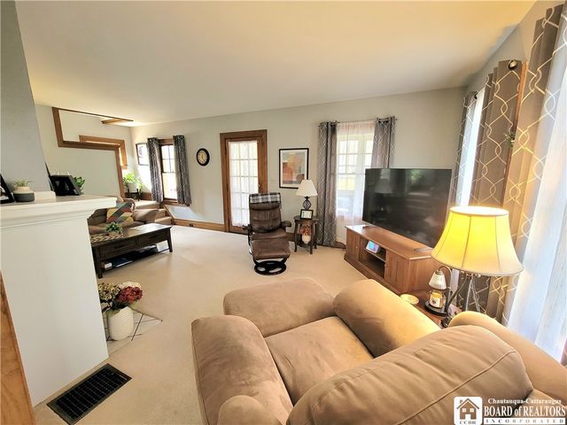 313 Baker Street, Jamestown, NY 14701