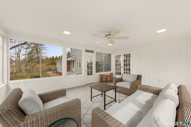 127 South Gate Lane, Fairfield, CT 06890