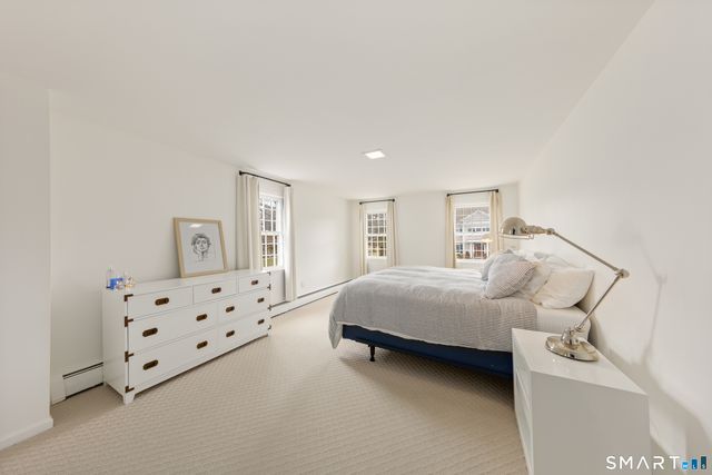 127 South Gate Lane, Fairfield, CT 06890