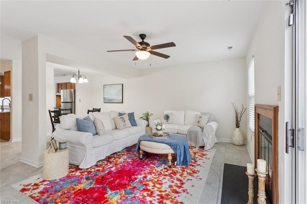 16 Bayview Court, Hampton, VA 23664