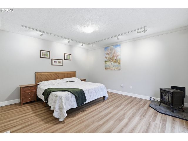 4005 Se LEXINGTON St, Portland, OR 97202