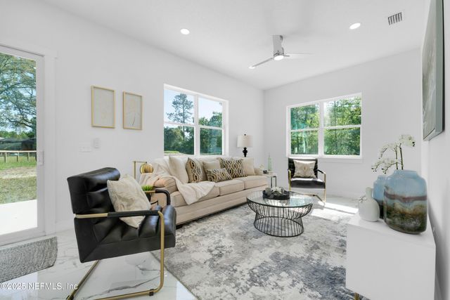 3868 CEDAR POINT Road, Jacksonville, FL 32226