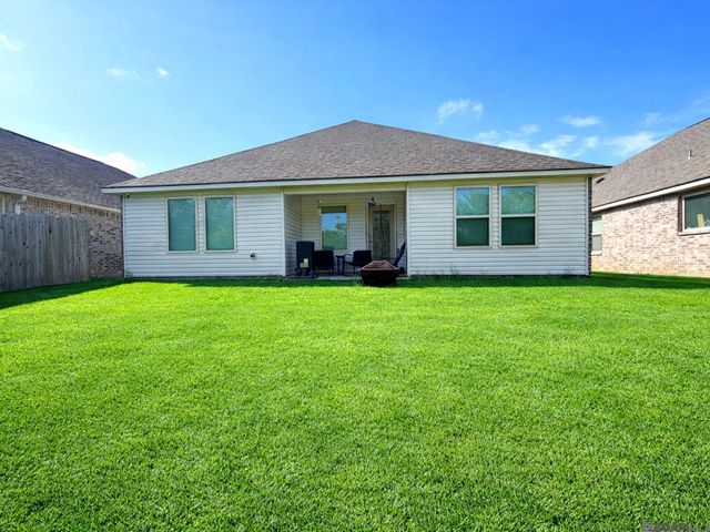 8311 Rosemary Ave, Denham Springs, LA 70726