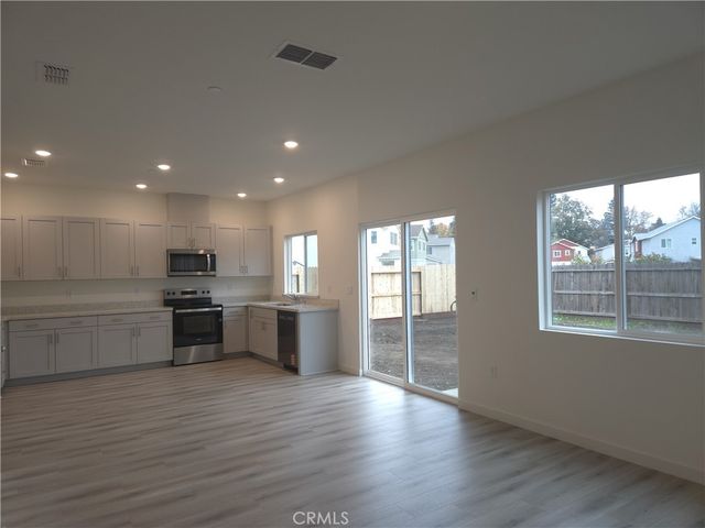 883 Pico, Chico, CA 95973