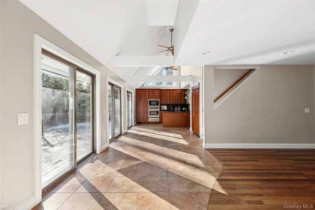 27 Ravine Road, Miller Place, NY 11764