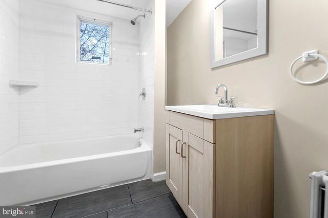 282 BERLIN RD, Clementon, NJ 08021