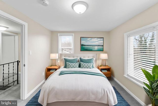 282 BERLIN RD, Clementon, NJ 08021