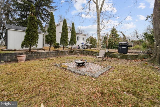 282 BERLIN RD, Clementon, NJ 08021