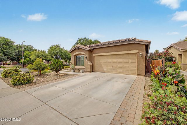 844 W HARVEST Road, Queen Creek, AZ 85140