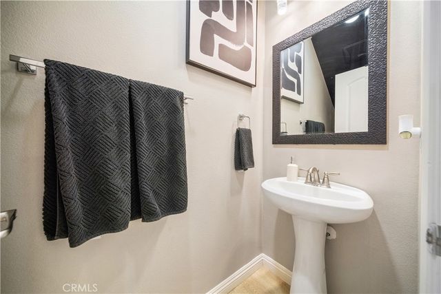 851 Christian Court, Upland, CA 91784