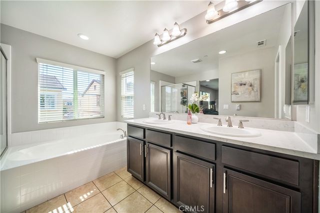 851 Christian Court, Upland, CA 91784