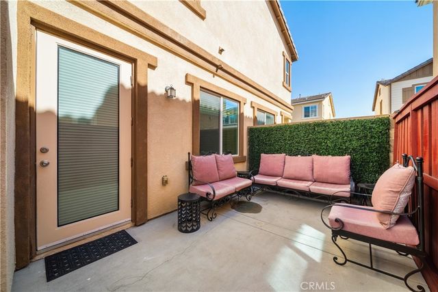 851 Christian Court, Upland, CA 91784