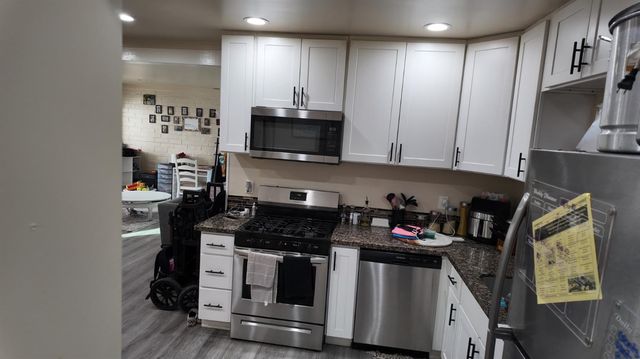 129 Phoenix Ave, Modesto, CA 95354