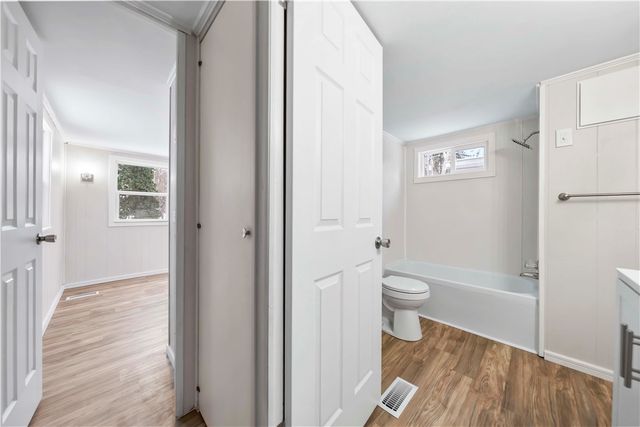 13 Starwood Drive, Penfield, NY 14625