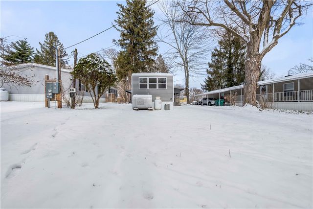 13 Starwood Drive, Penfield, NY 14625